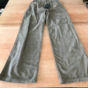 Roark Straight Leg Corduroy Pants - Olive